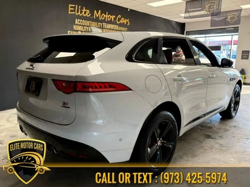 2017 Jaguar F-Pace - Image 5 of 12