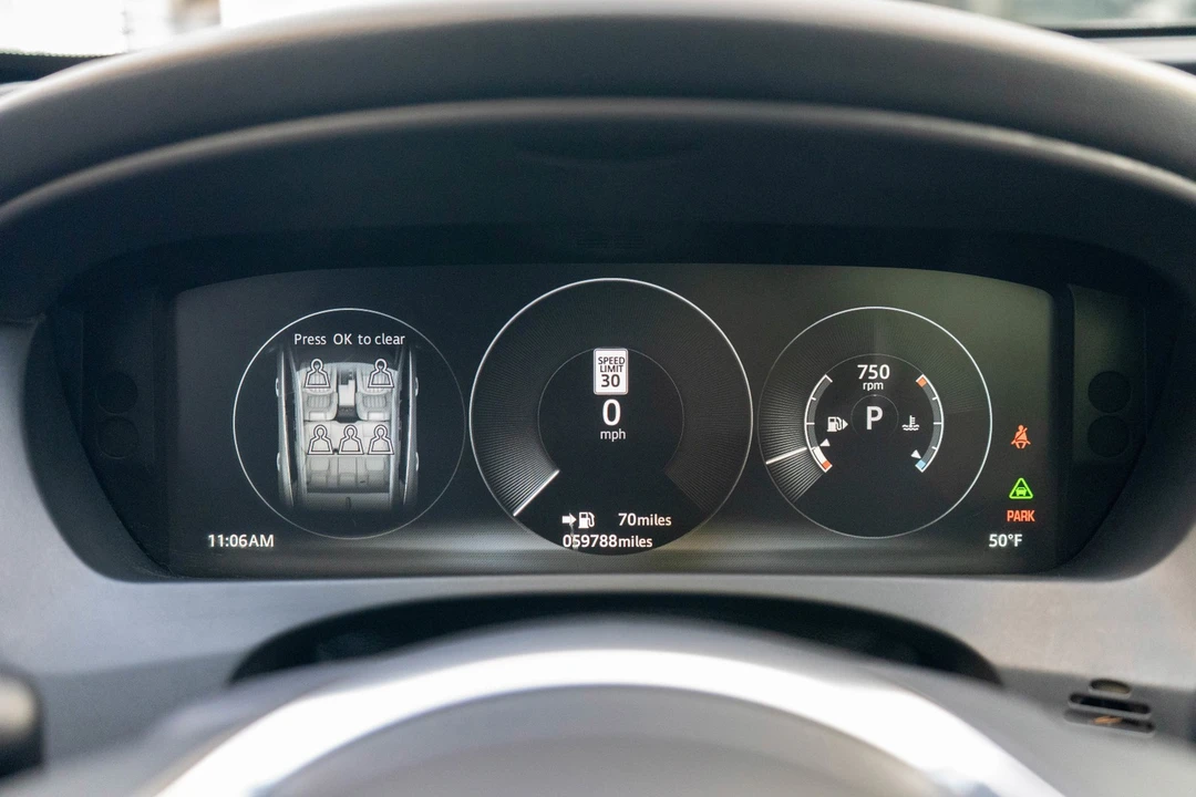 2017 Jaguar F-Pace - Image 15 of 21