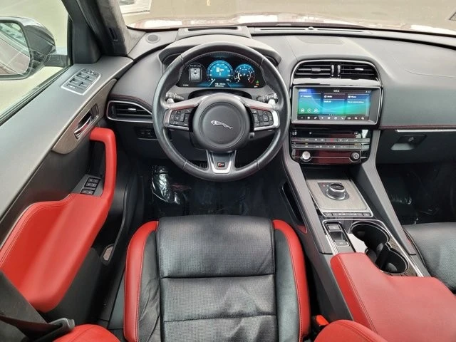2017 Jaguar F-Pace - Image 11 of 21