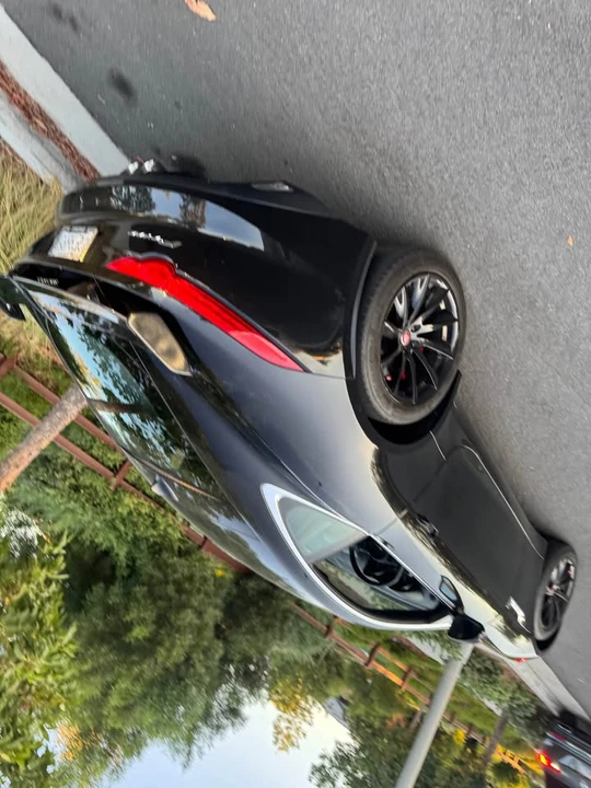 2017 Jaguar F-Type 1st Gen - Image 6 of 16