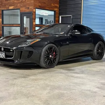 2017 Jaguar F-TYPE R-Dynamic Coupe