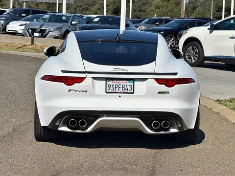 2017 Jaguar F-TYPE R-Dynamic Coupe