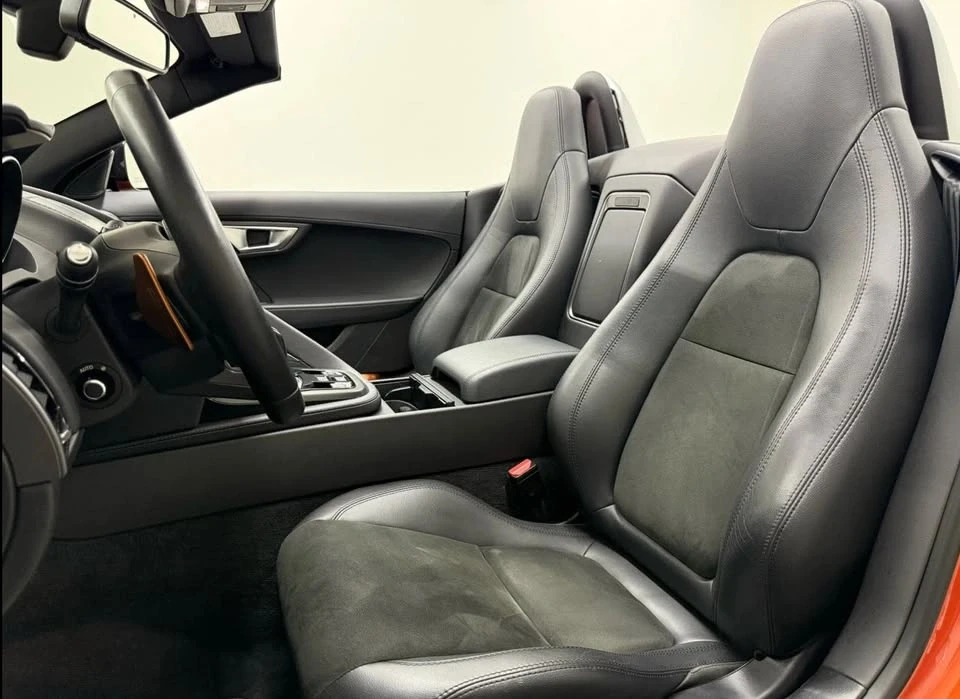 2017 Jaguar F-Type 1st Gen - Image 5 of 9