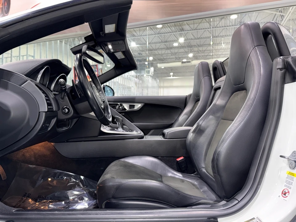2017 Jaguar F-Type 1st Gen - Image 8 of 12