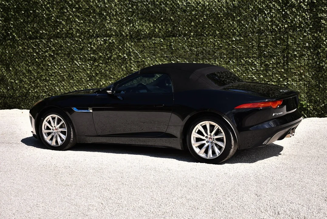 2017 Jaguar F-Type 1st Gen - Image 18 of 31