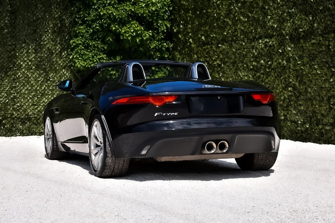 2017 Jaguar F-Type 1st Gen - Image 12 of 31
