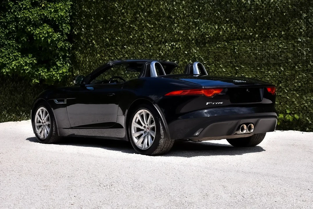 2017 Jaguar F-Type 1st Gen - Image 13 of 31