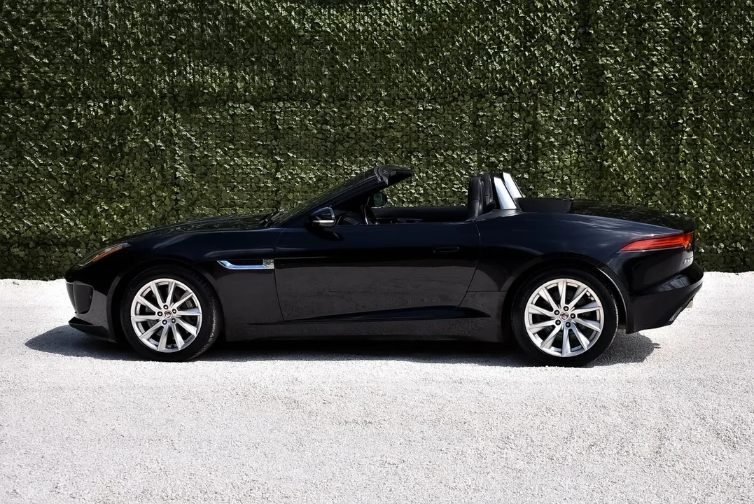 2017 Jaguar F-Type 1st Gen - Image 15 of 31