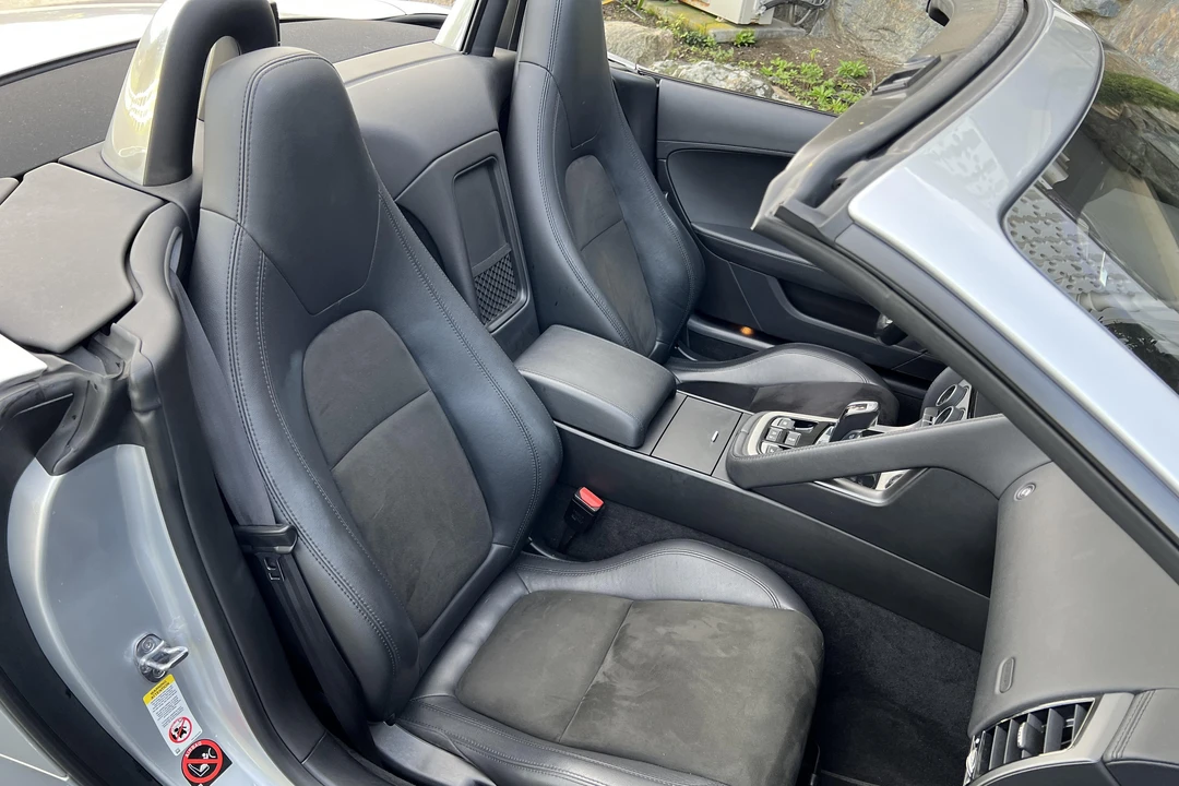 2017 Jaguar F-Type 1st Gen - Image 7 of 7