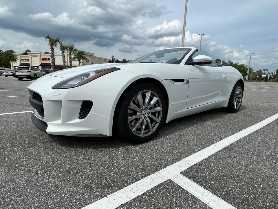 2017 Jaguar F-Type 1st Gen - Image 9 of 31