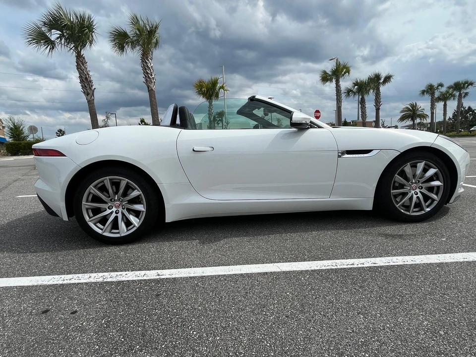 2017 Jaguar F-Type 1st Gen - Image 17 of 31