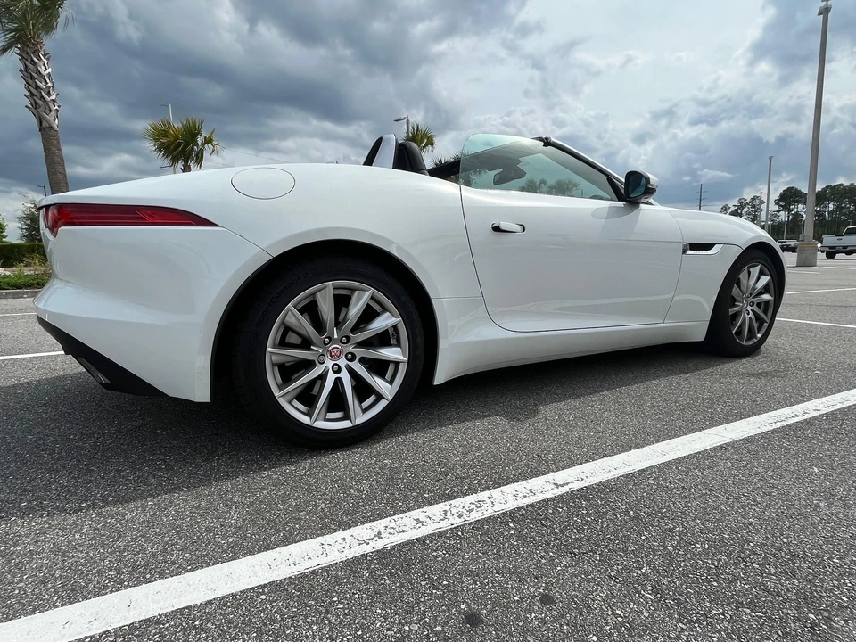 2017 Jaguar F-Type 1st Gen - Image 15 of 31