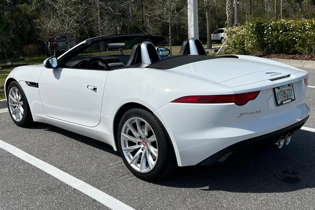2017 Jaguar F-Type 1st Gen - Image 4 of 31