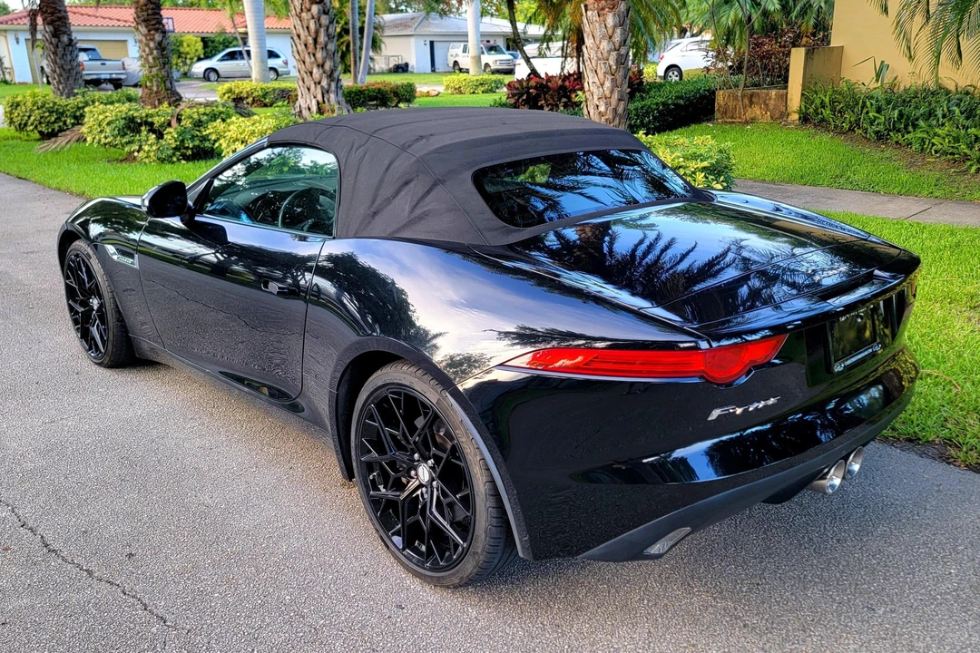 2017 Jaguar F-Type 1st Gen - Image 4 of 31