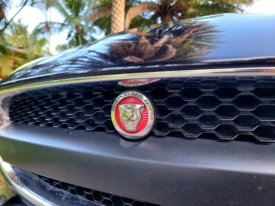 2017 Jaguar F-Type 1st Gen - Image 25 of 31