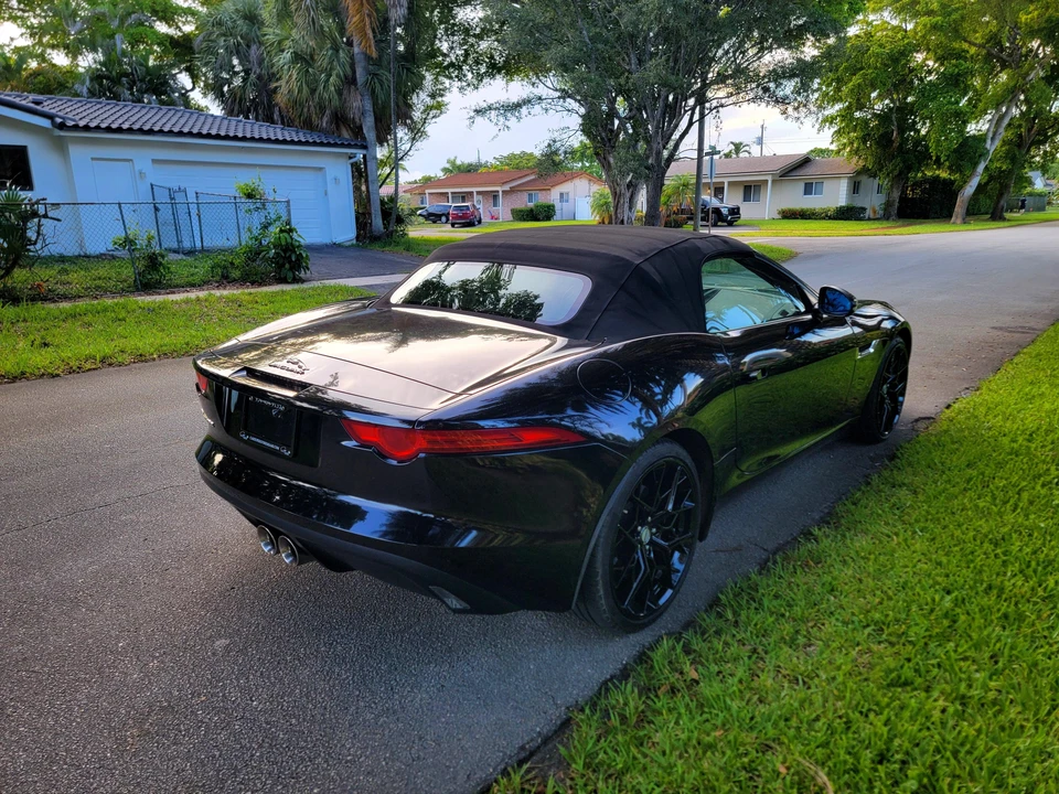 2017 Jaguar F-Type 1st Gen - Image 21 of 31