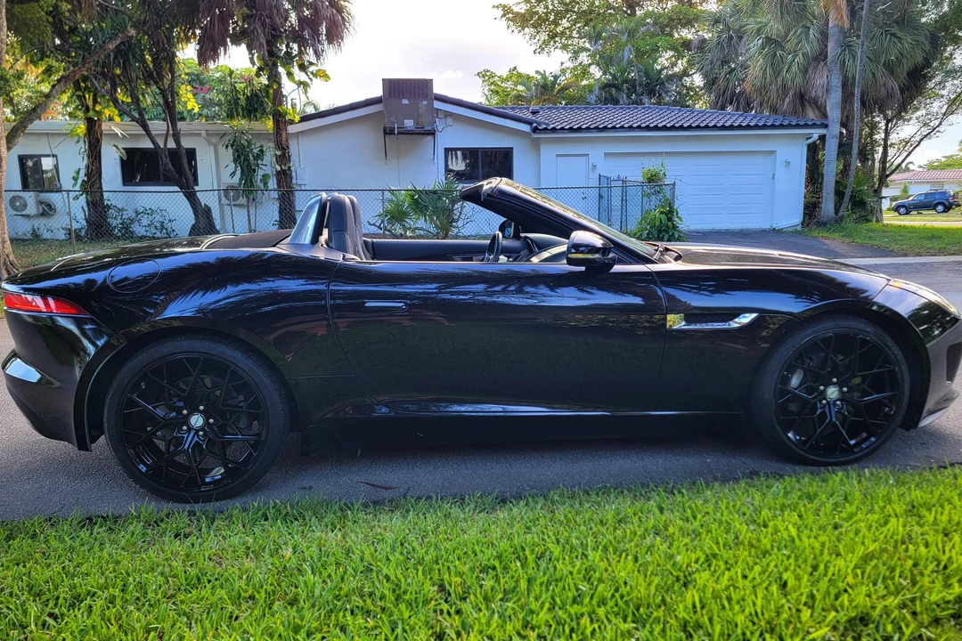 2017 Jaguar F-Type 1st Gen - Image 16 of 31