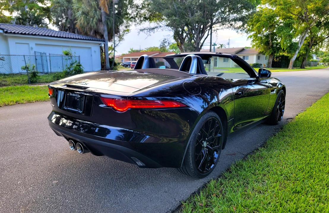 2017 Jaguar F-Type 1st Gen - Image 14 of 31