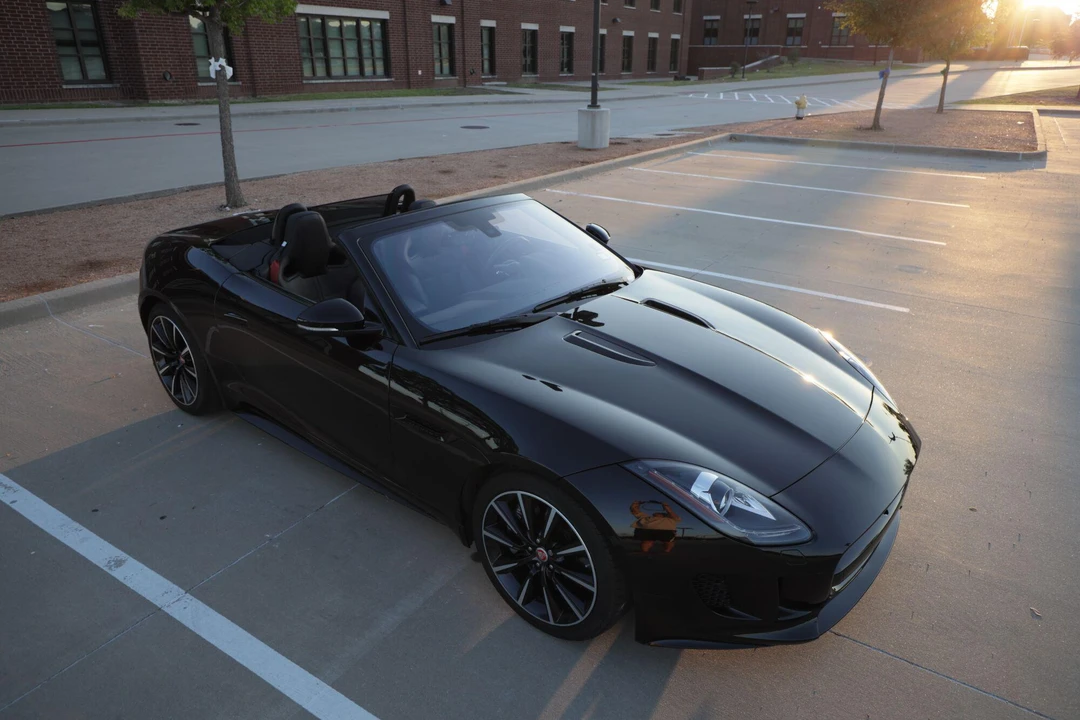 2017 Jaguar F-Type 1st Gen - Image 10 of 31