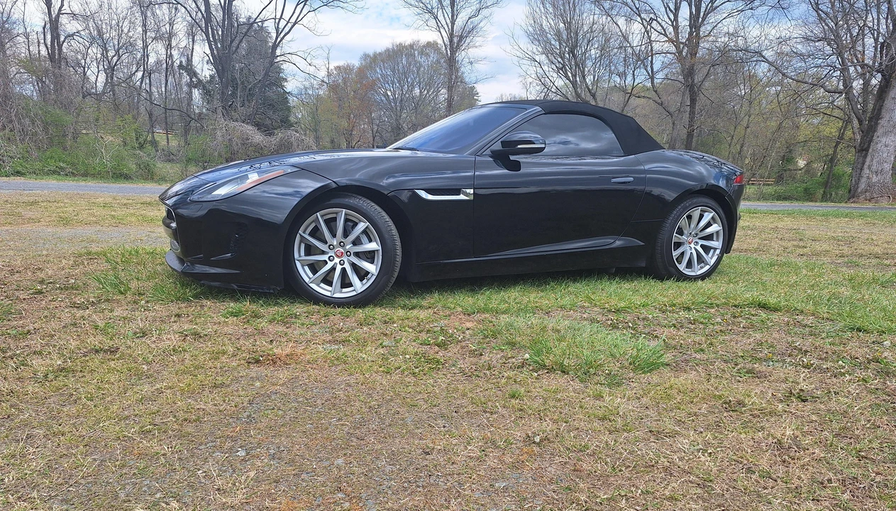 2017 Jaguar F-Type 1st Gen - Image 10 of 31