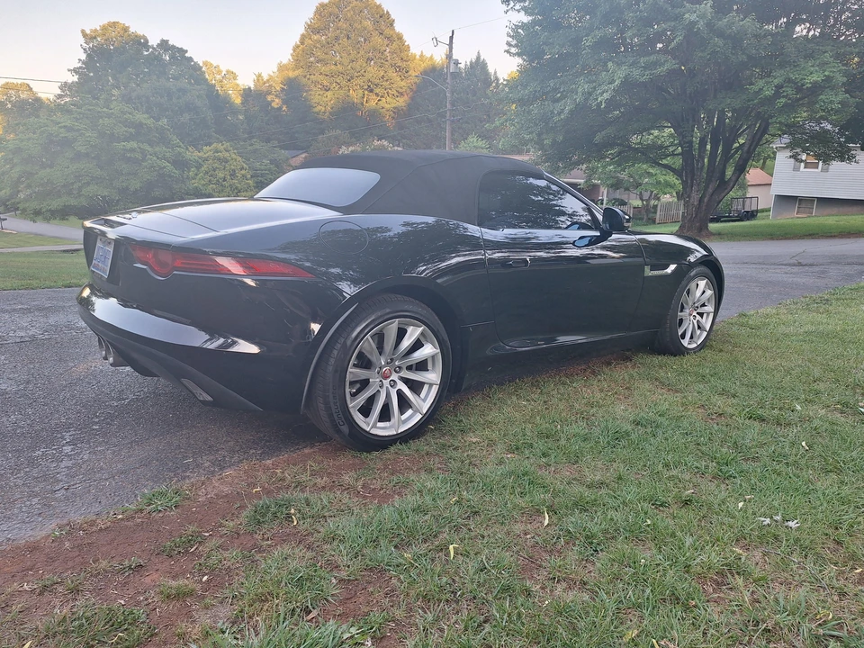 2017 Jaguar F-Type 1st Gen - Image 24 of 31