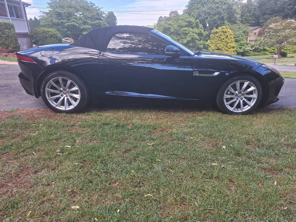 2017 Jaguar F-Type 1st Gen - Image 25 of 31