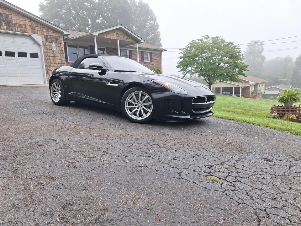 2017 Jaguar F-Type 1st Gen - Image 29 of 31