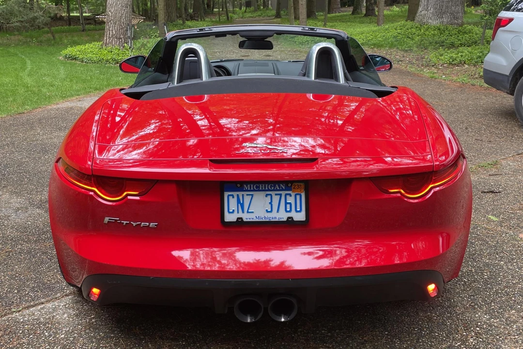 2017 Jaguar F-Type 1st Gen - Image 5 of 31