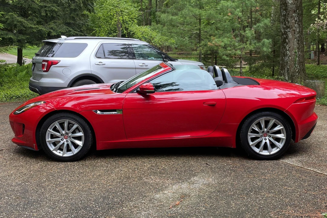 2017 Jaguar F-Type 1st Gen - Image 7 of 31