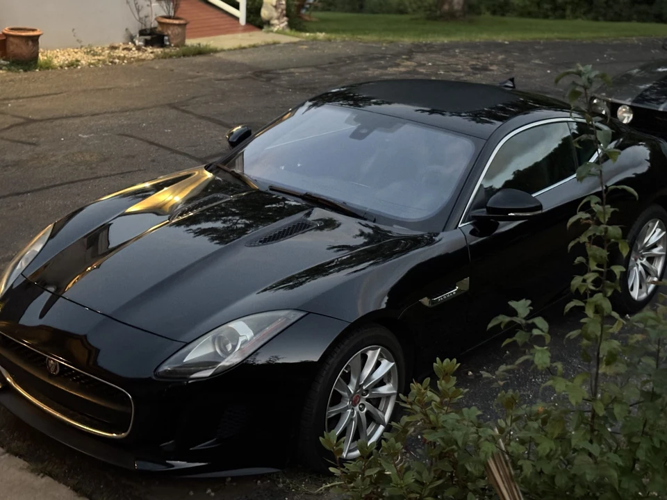 2017 Jaguar F-Type 1st Gen - Image 18 of 31