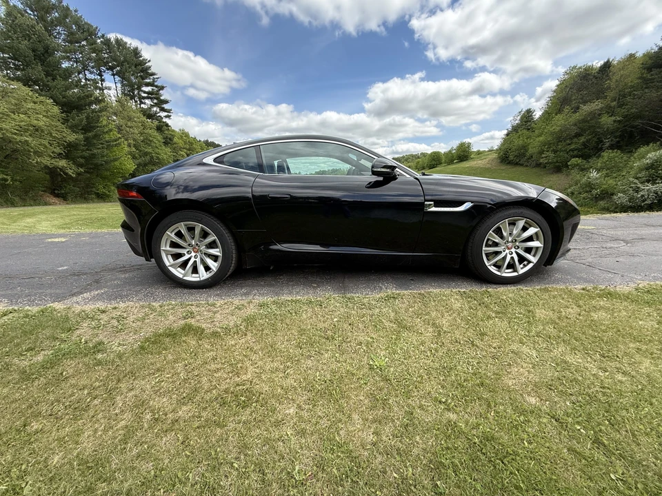 2017 Jaguar F-Type 1st Gen - Image 13 of 31