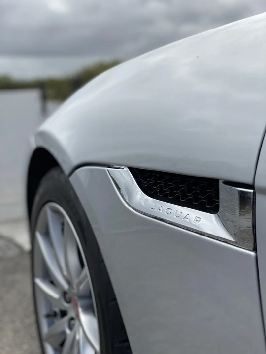 2017 Jaguar F-Type 1st Gen - Image 24 of 31