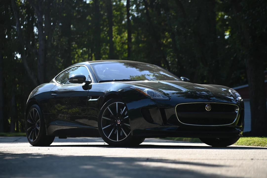 2017 Jaguar F-Type 1st Gen - Image 28 of 31