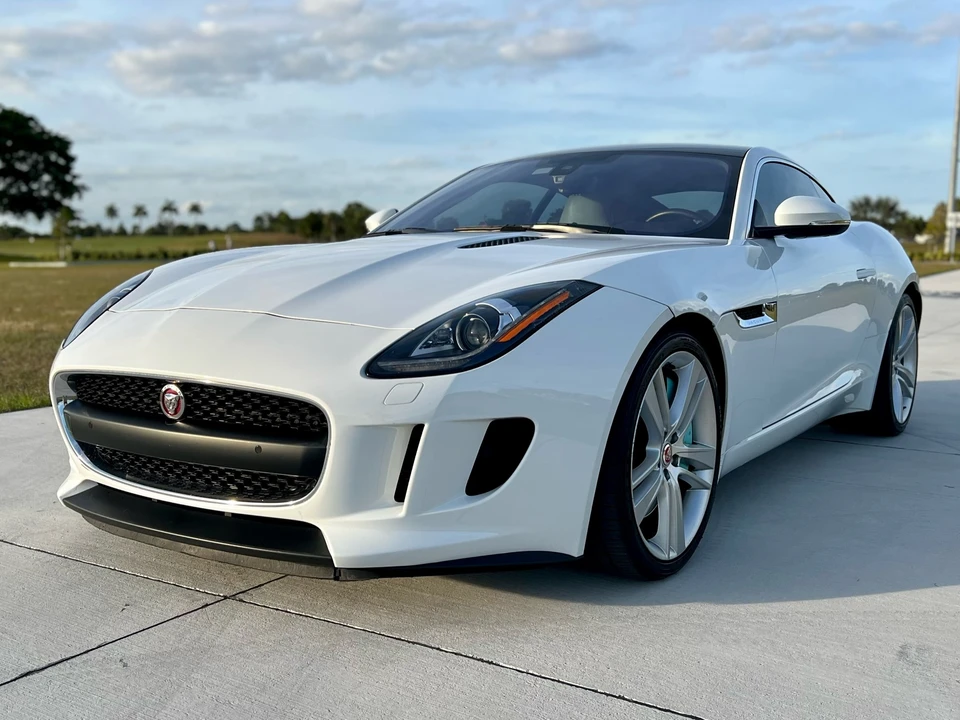 2017 Jaguar F-Type 1st Gen - Image 2 of 31