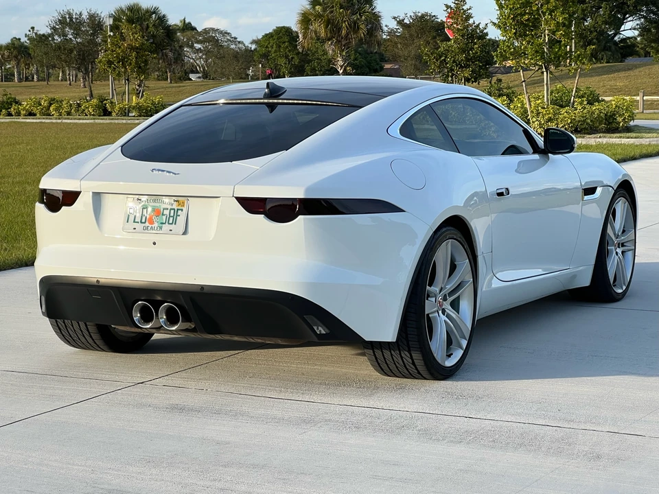 2017 Jaguar F-Type 1st Gen - Image 14 of 31