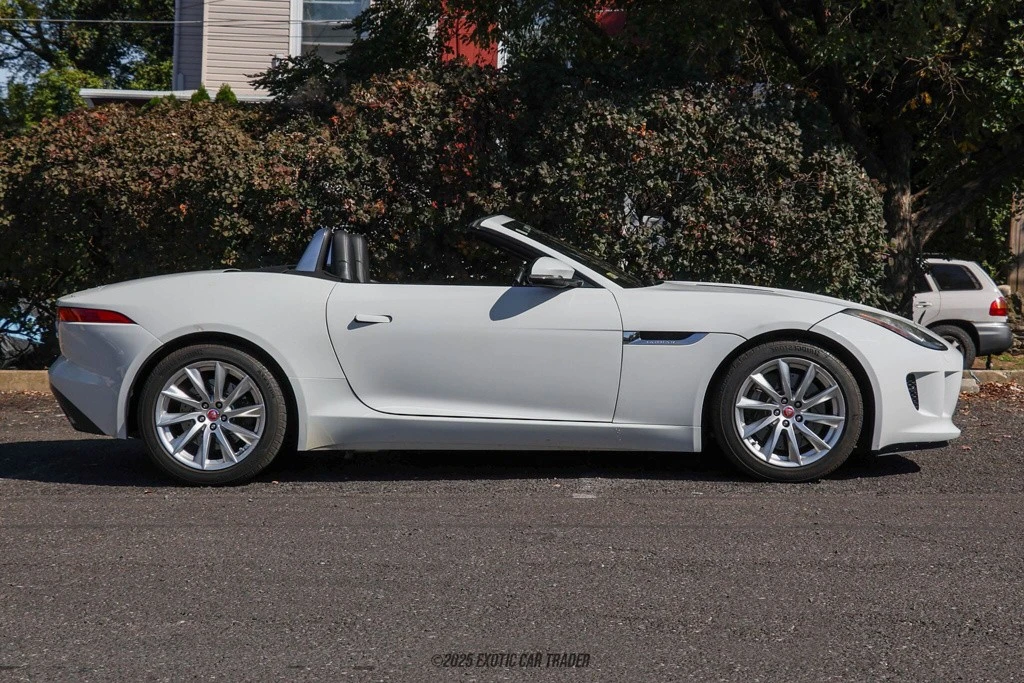 2017 Jaguar F-Type 1st Gen - Image 9 of 12