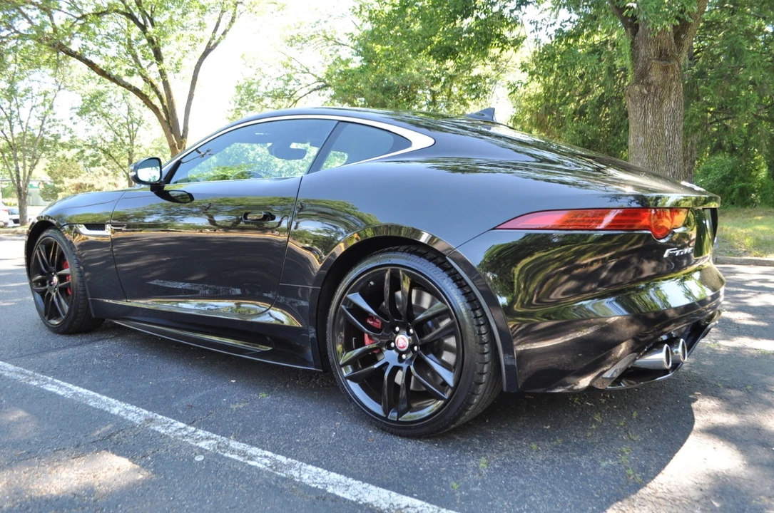 2017 Jaguar F-Type R 1st Gen - Image 3 of 31