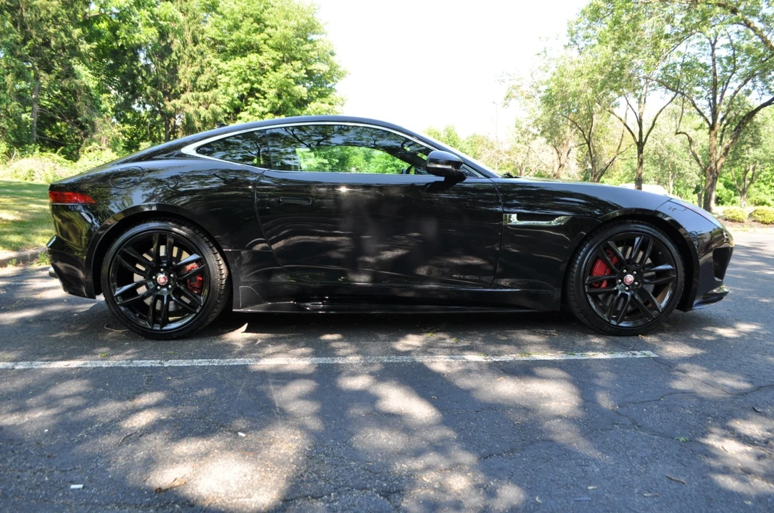 2017 Jaguar F-Type R 1st Gen - Image 5 of 31