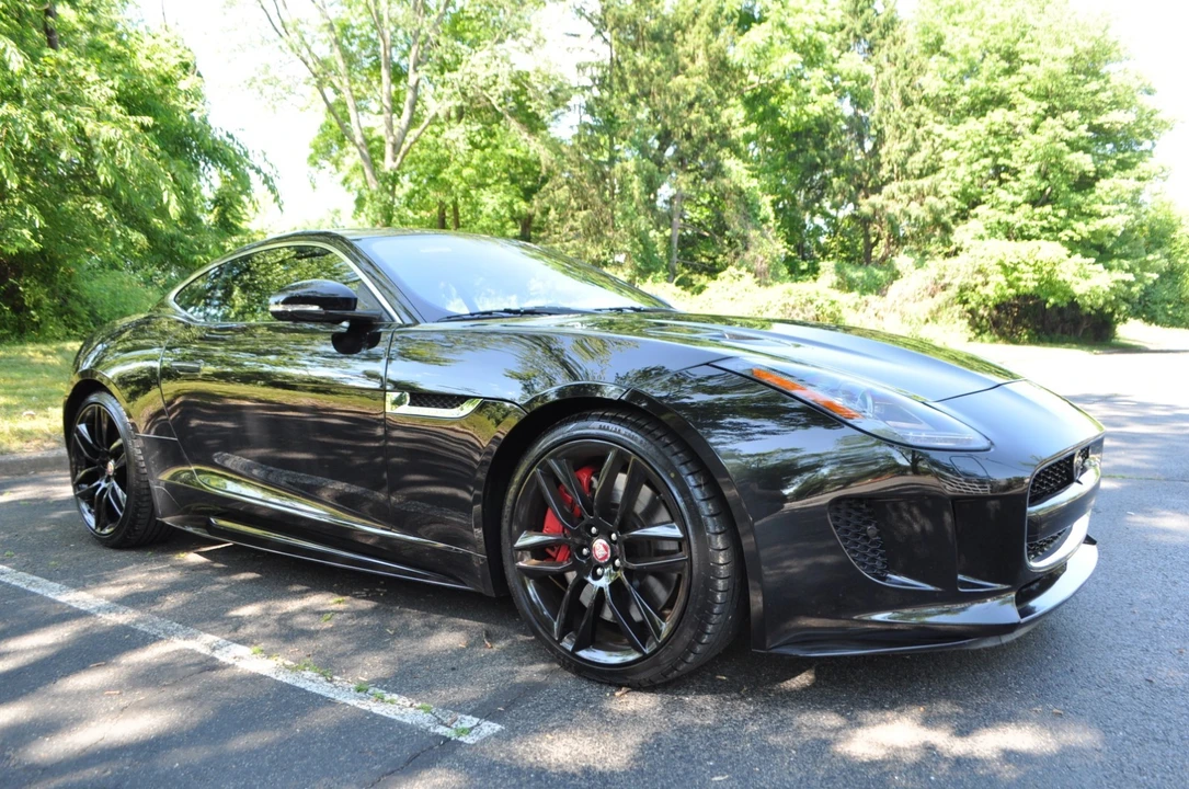 2017 Jaguar F-Type R 1st Gen - Image 6 of 31