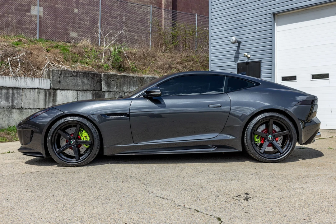 2017 Jaguar F-Type R 1st Gen - Image 4 of 31