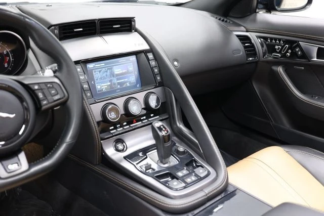 2017 Jaguar F-Type R 1st Gen - Image 30 of 31
