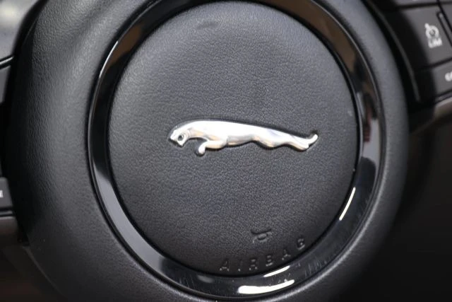 2017 Jaguar F-Type R 1st Gen - Image 23 of 31