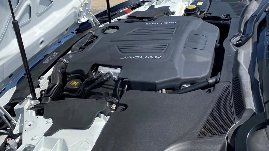 2017 Jaguar F-Type R 1st Gen - Image 10 of 19