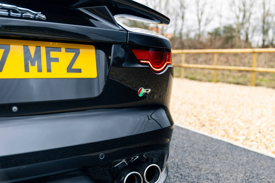 2017 Jaguar F-Type R 1st Gen - Image 16 of 31