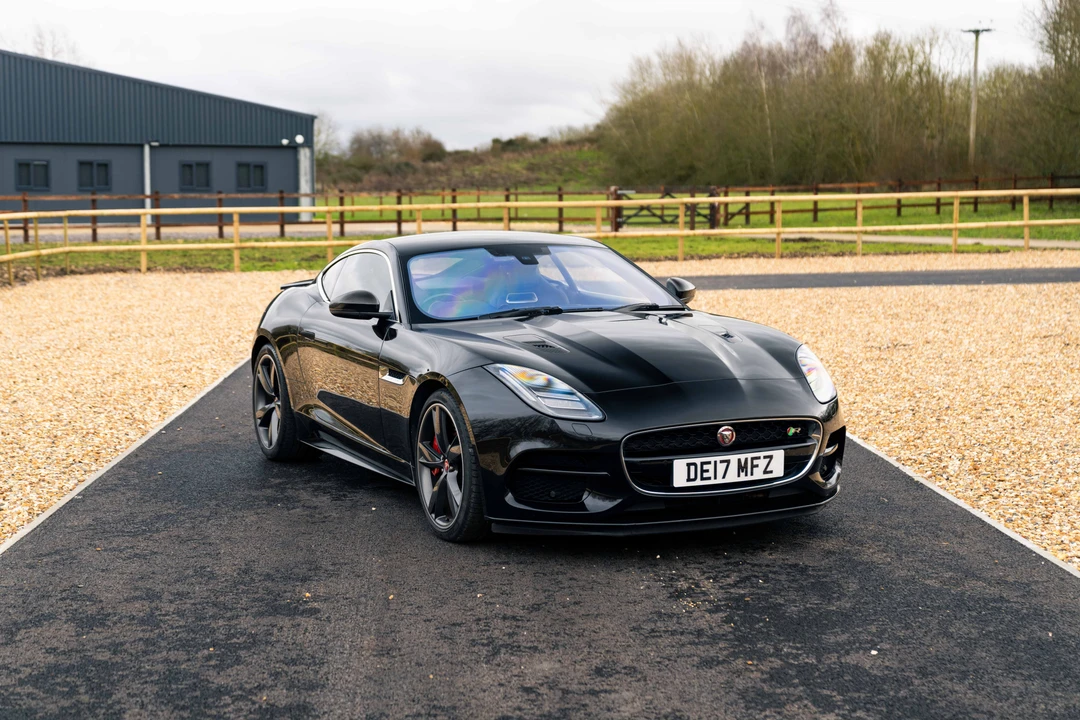 2017 Jaguar F-Type R 1st Gen - Image 9 of 31