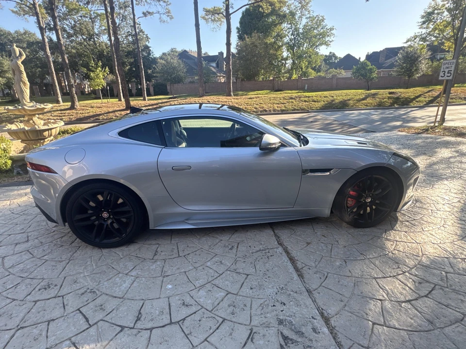 2017 Jaguar F-Type R 1st Gen - Image 8 of 31