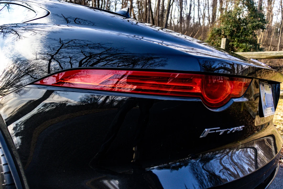 2017 Jaguar F-Type R 1st Gen - Image 23 of 31