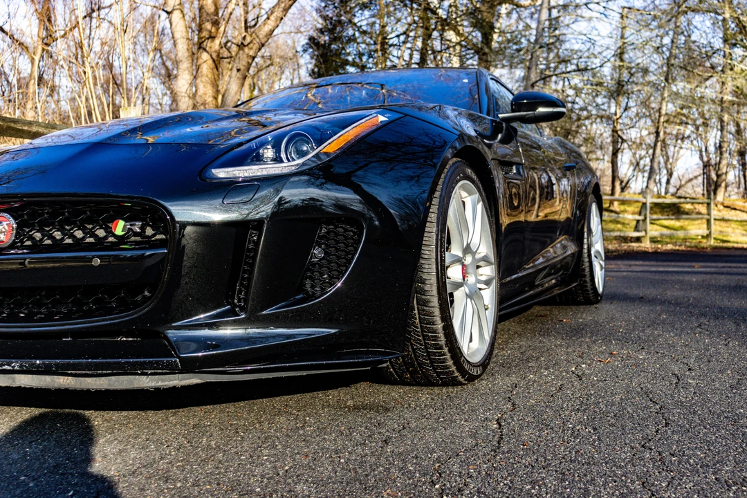 2017 Jaguar F-Type R 1st Gen - Image 19 of 31