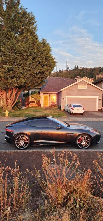 2017 Jaguar F-Type R 1st Gen - Image 6 of 12