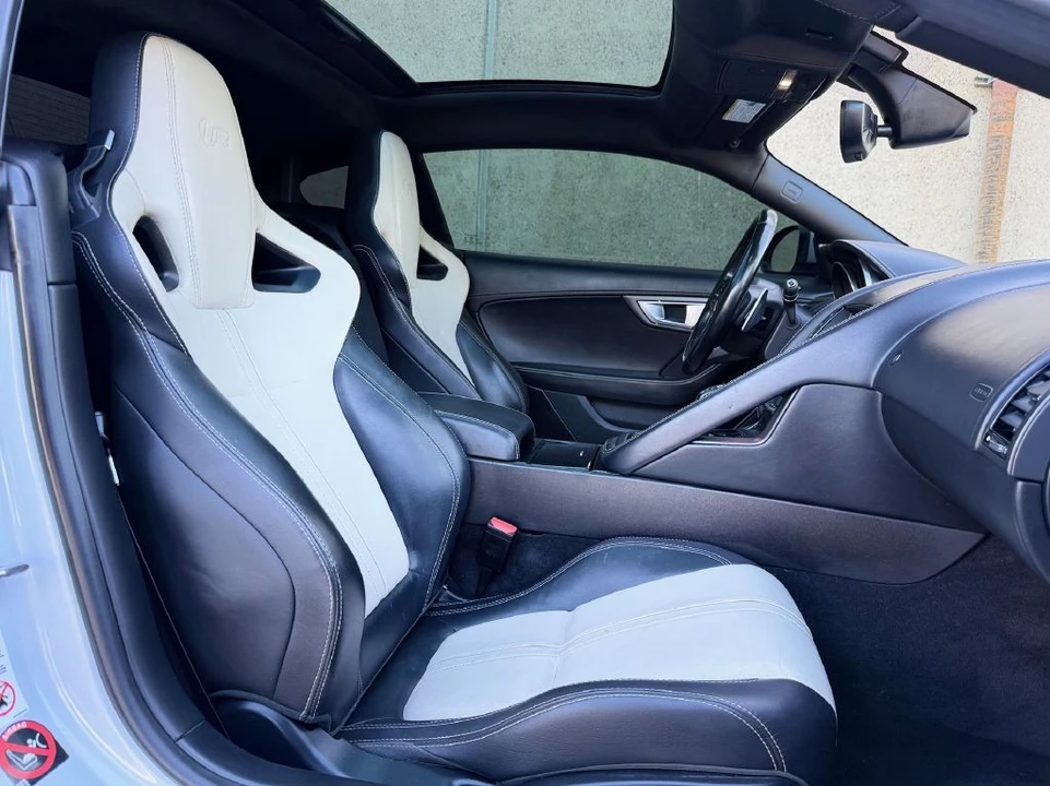2017 Jaguar F-Type R 1st Gen - Image 16 of 21